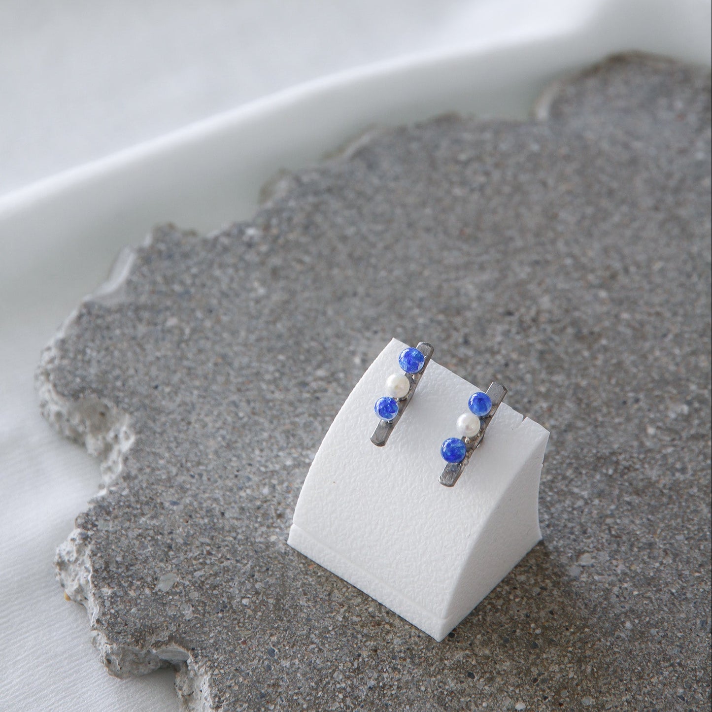 ラインドロップピアス / acier × JEENAR