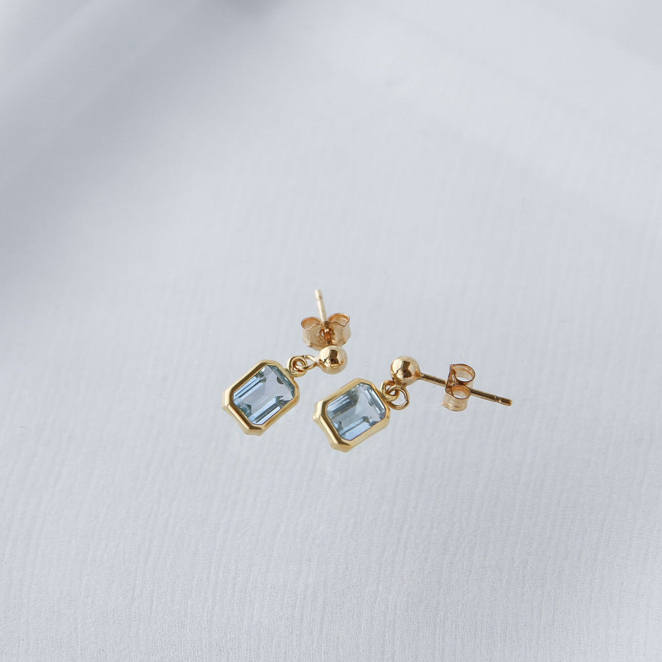 スカイブルートパーズ ピアス / 14KGF