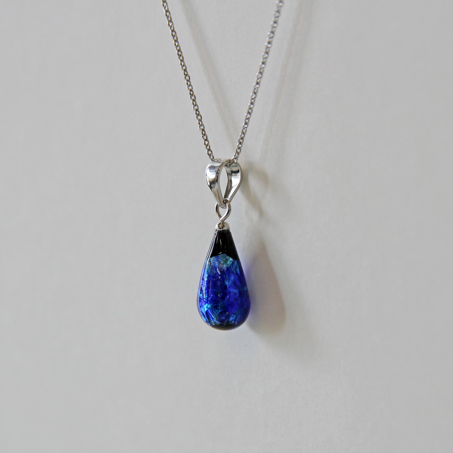 Drop-shaped firefly glass pendant/Silver925