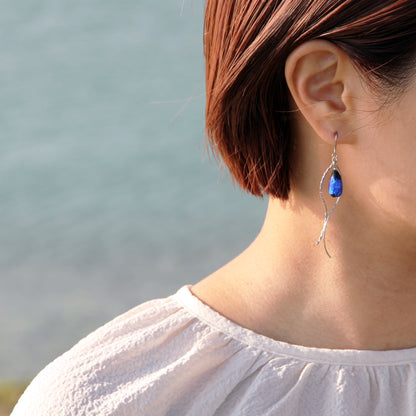 Drop-shaped firefly glass double curve earrings